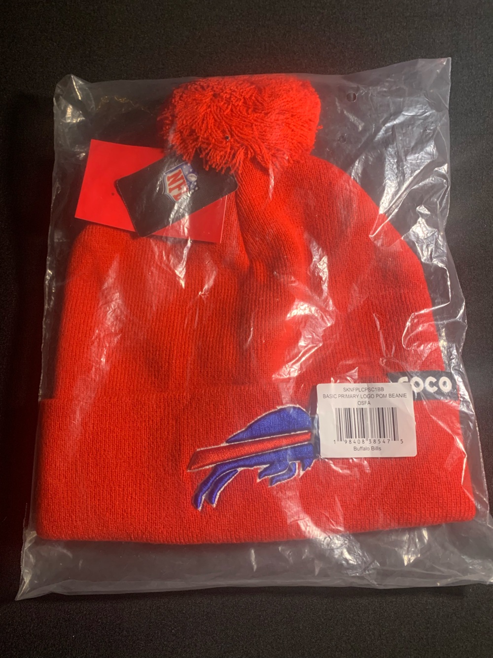 FOCO Buffalo Bills Red Pom Beanie NFL Logo Knit Winter Hat NWT One Size Football